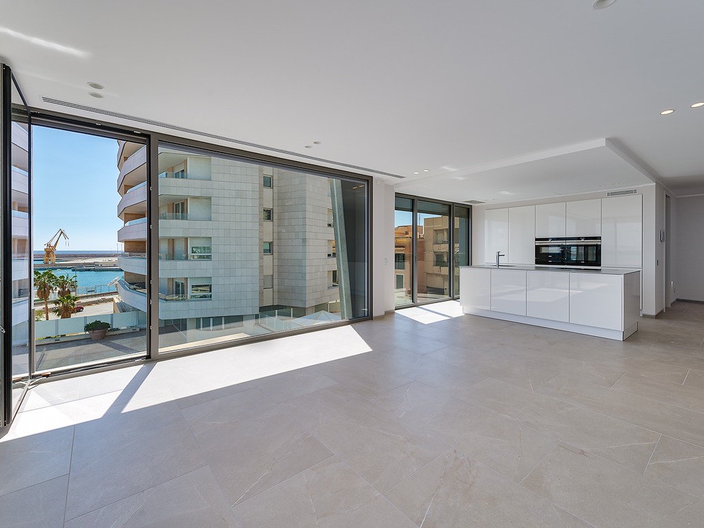 Open-plan living and kitchen, new-build apartment Paseo Marítimo
