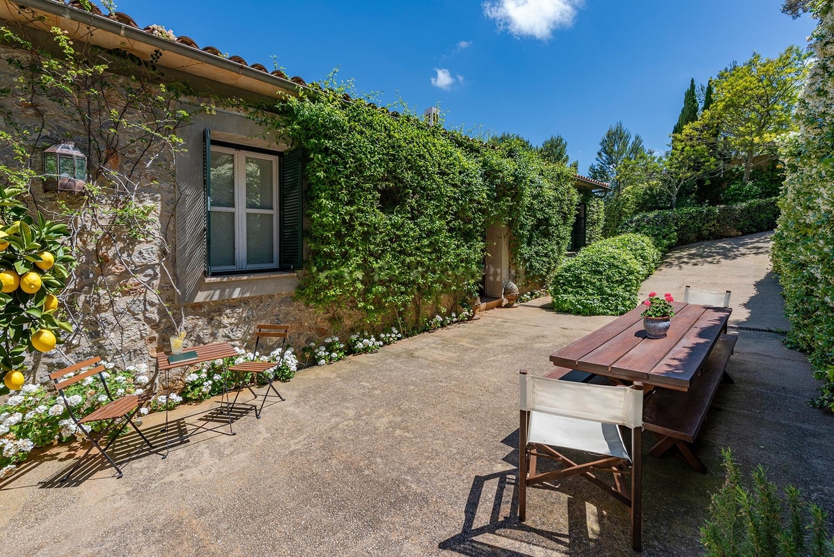 GEORGE SAND VILLA