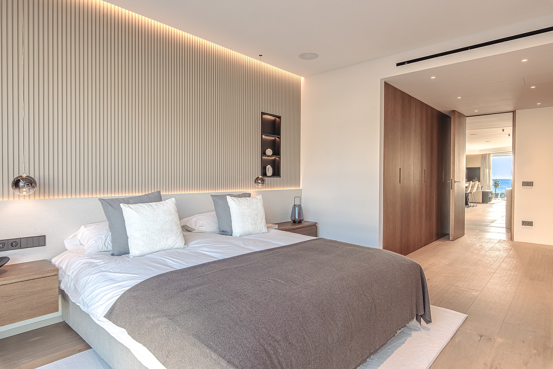 PALMA BEACH APARTMENT
