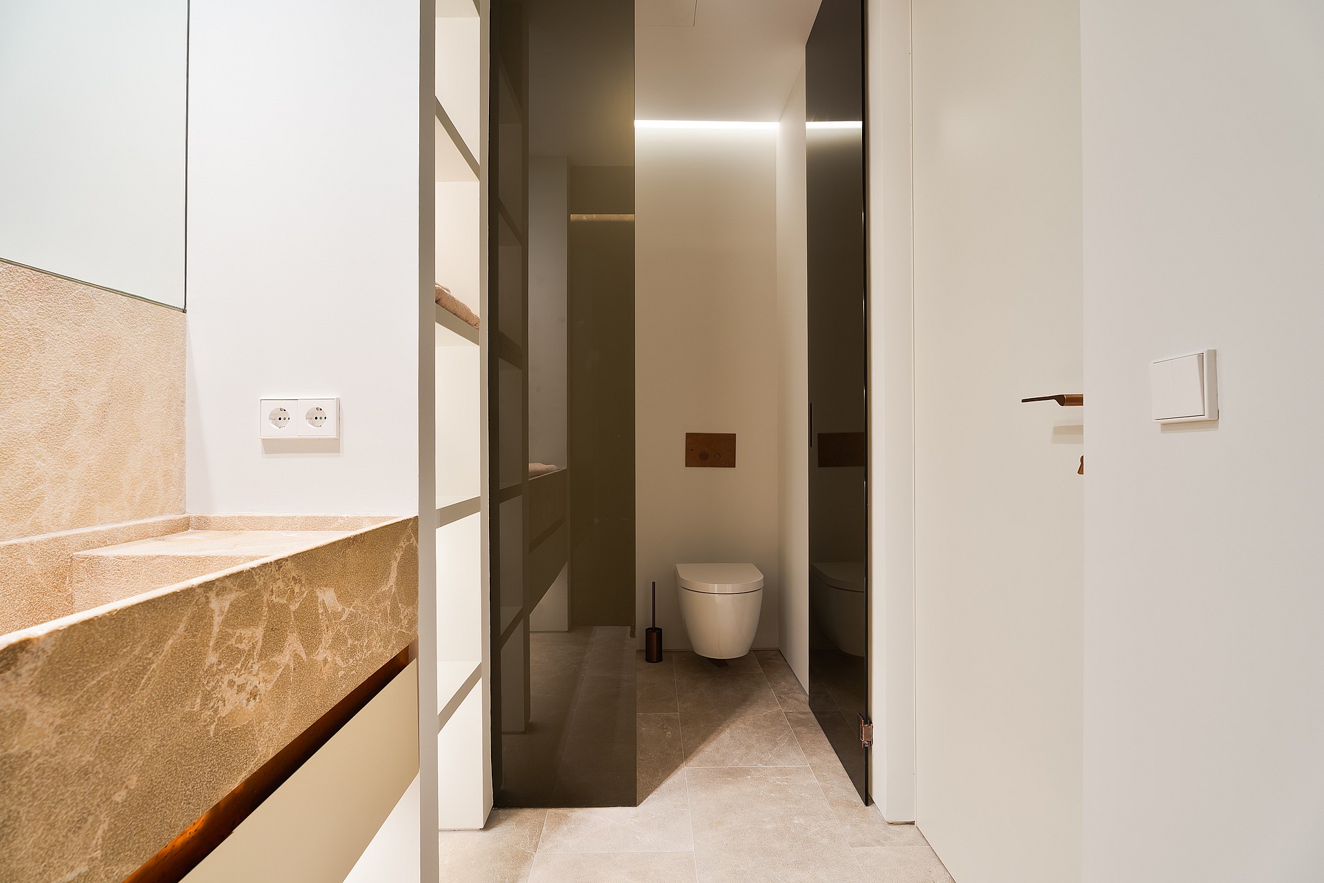 Paseo Maritimo Residence