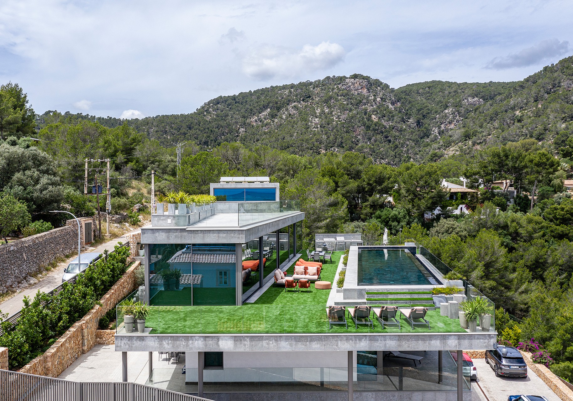 VILLA GENOVA