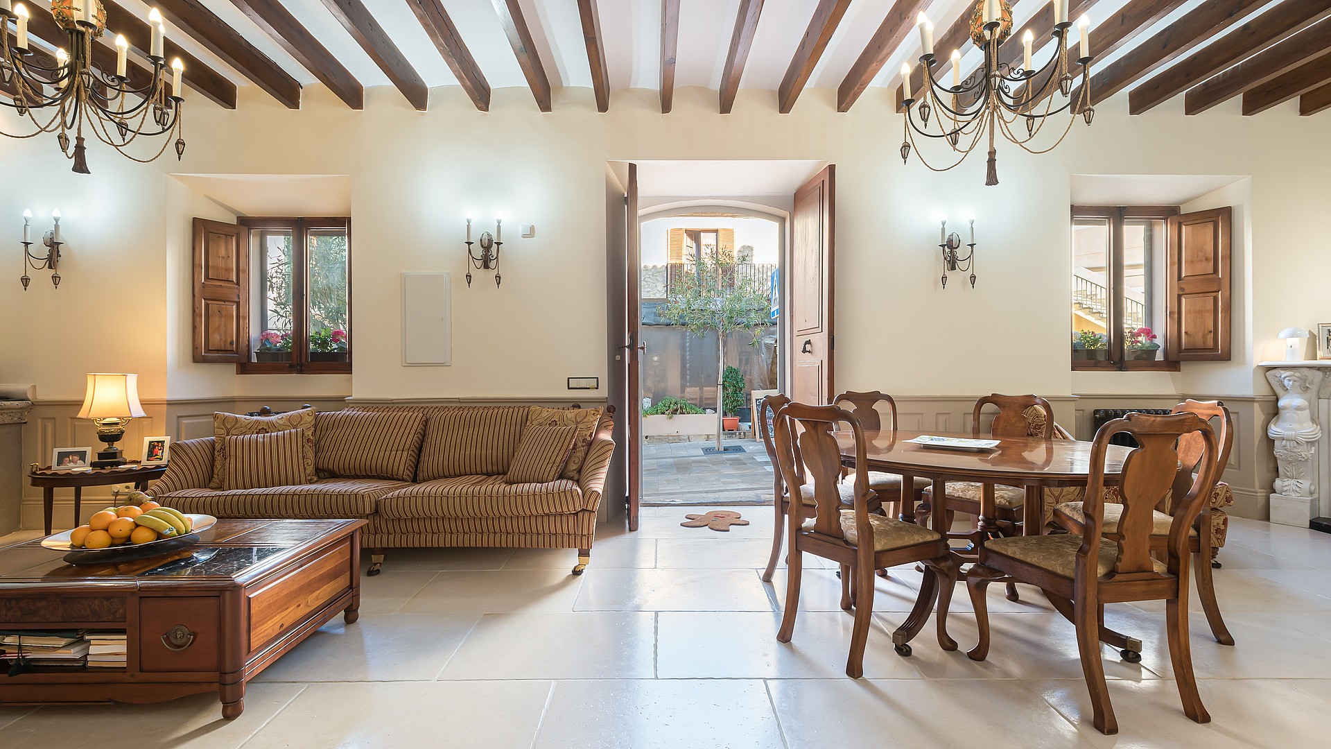 TOWNHOUSE CALVIA