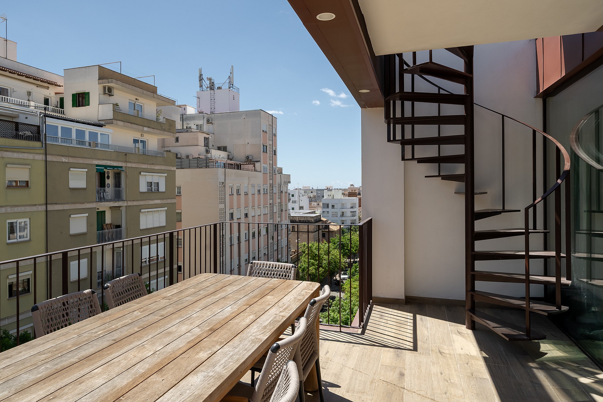 PENTHOUSE ALTO