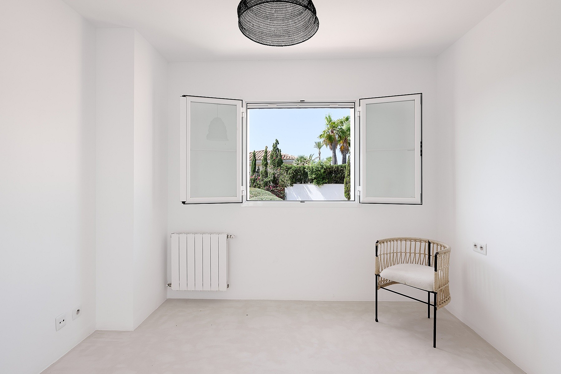 VILLA EN NOVA SANTA PONSA