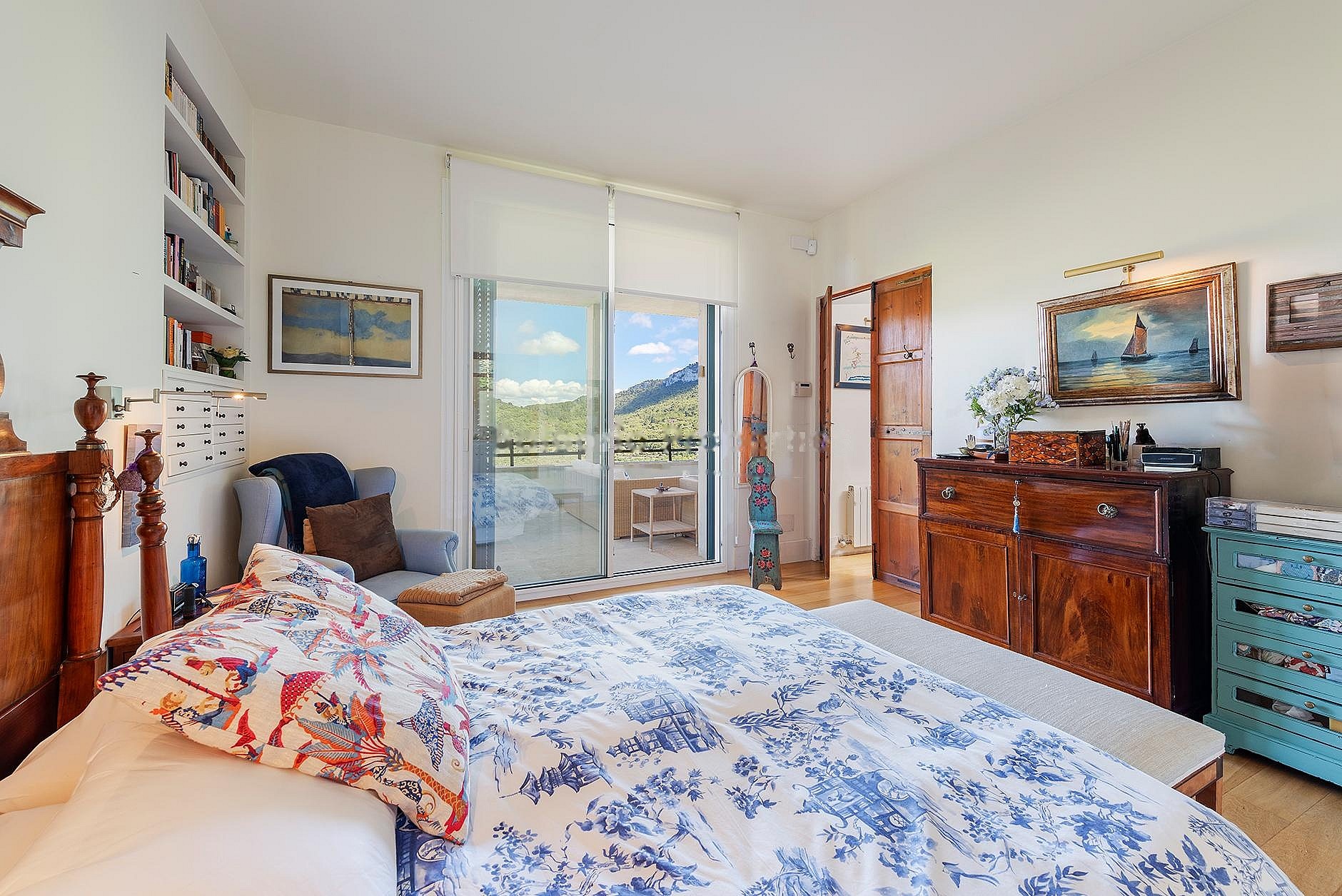 GEORGE SAND VILLA