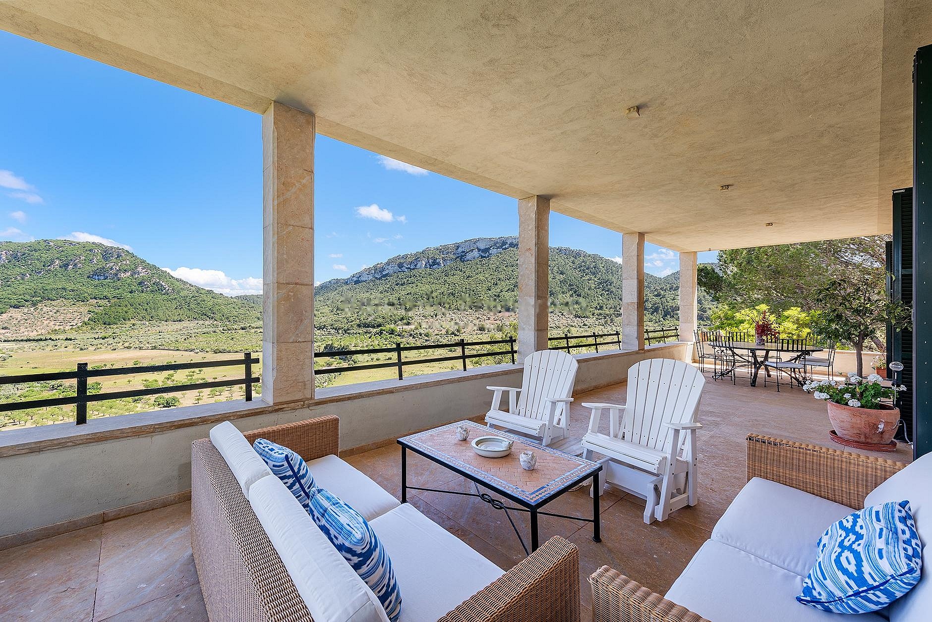 GEORGE SAND VILLA