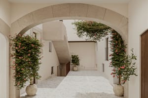 GARDEN POOL MAISONETTE