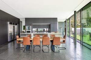 VILLA GENOVA
