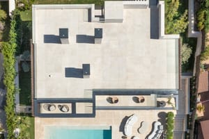 VILLA FALCO