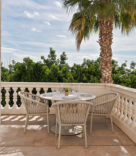 Paseo Maritimo Residence