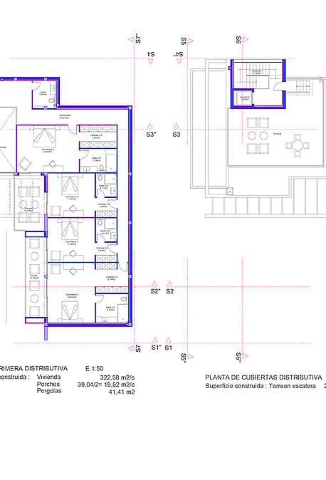 Technical floor plan showing the layout and dimensions of the building levels on a white background.