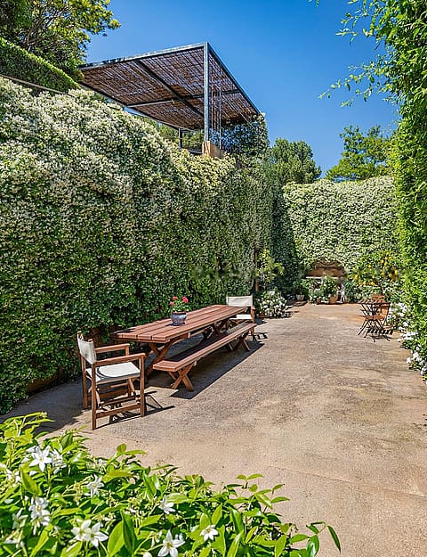 GEORGE SAND VILLA