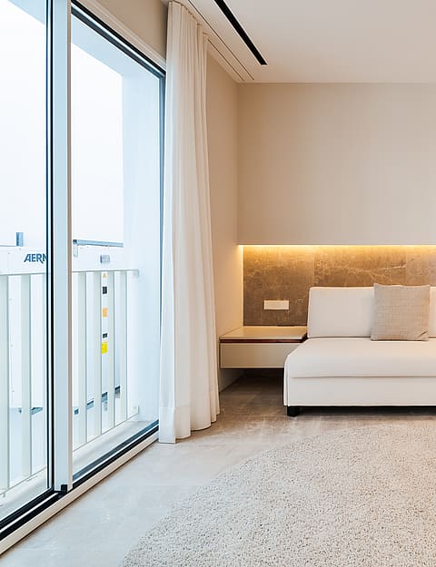Paseo Maritimo Residence