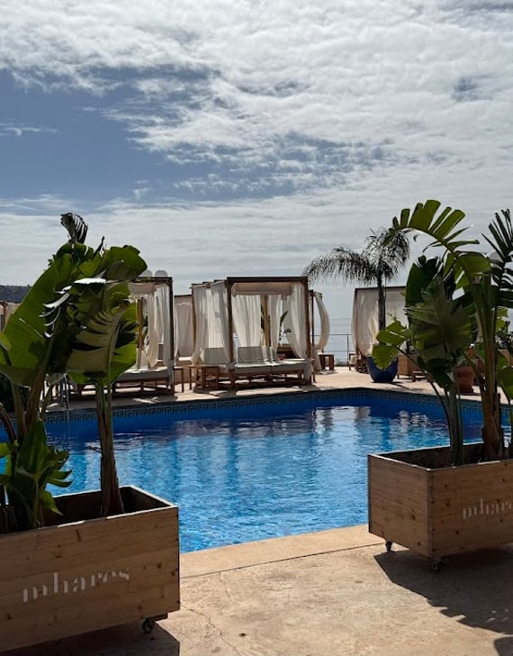 Mhares Sea Club