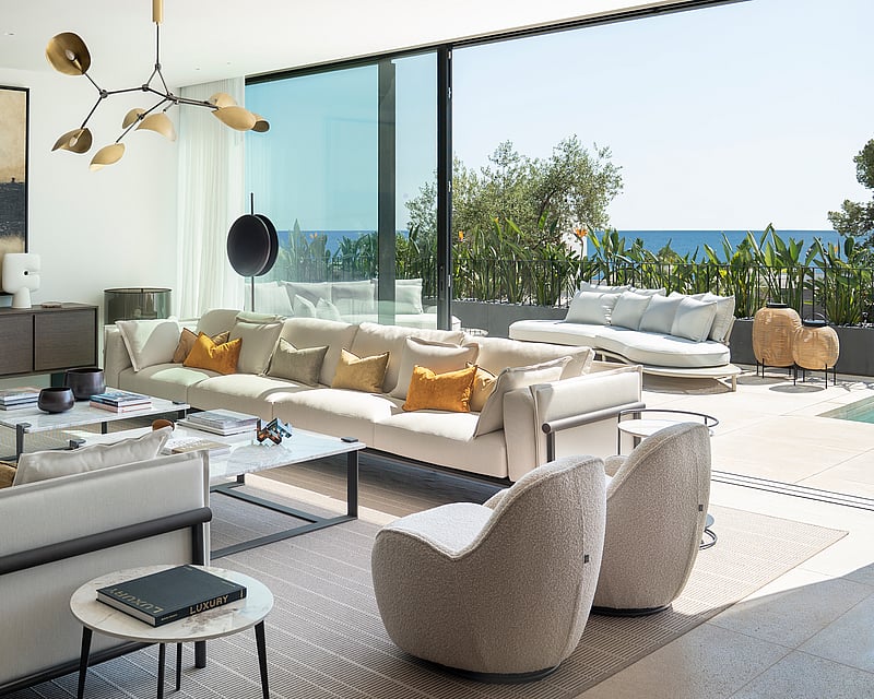 VILLA FALCO