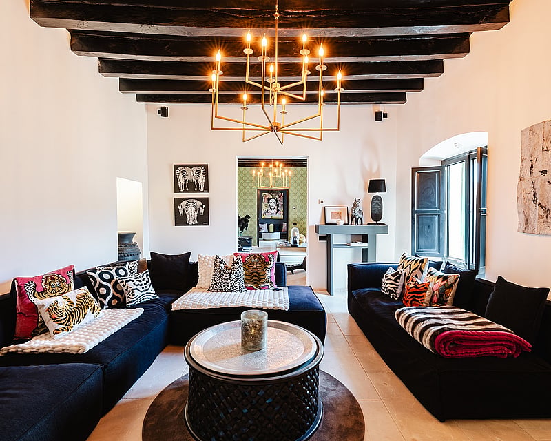 HISTORIC MANSION IN SENCELLES
