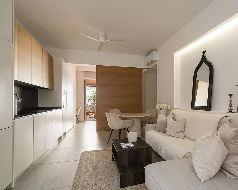 MODERN GROUND FLOOR APARTMENT IN SANTA CATALINA