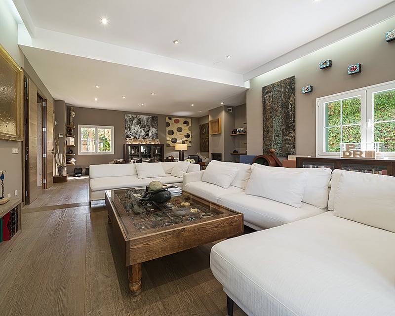 VILLA REINA