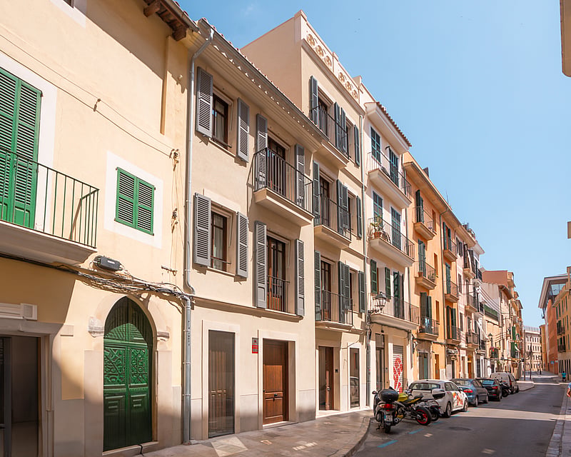 TOWNHOUSE RAIMUNDO IN PALMA CITY CENTER