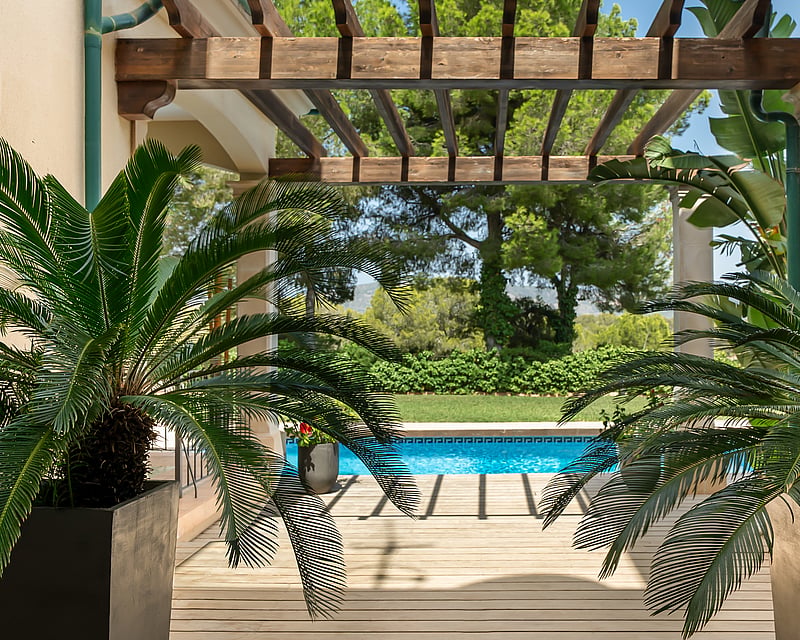VILLA REINA