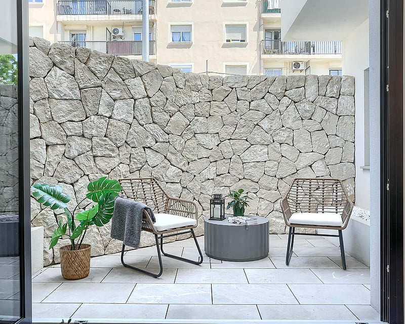 MODERN MOLINAR TOWNHOUSE