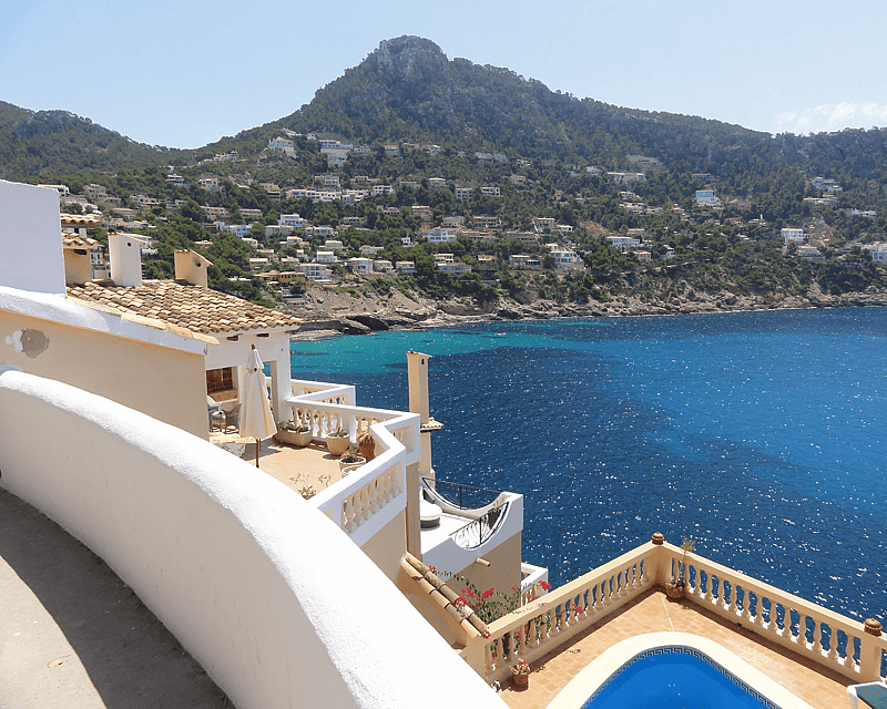 CALA LLAMP APARTMENT