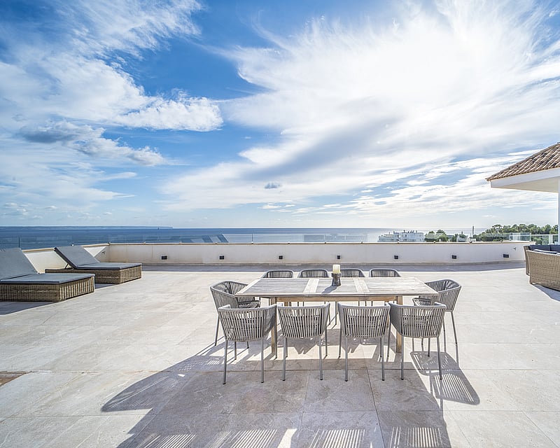 ILLETAS PENTHOUSE