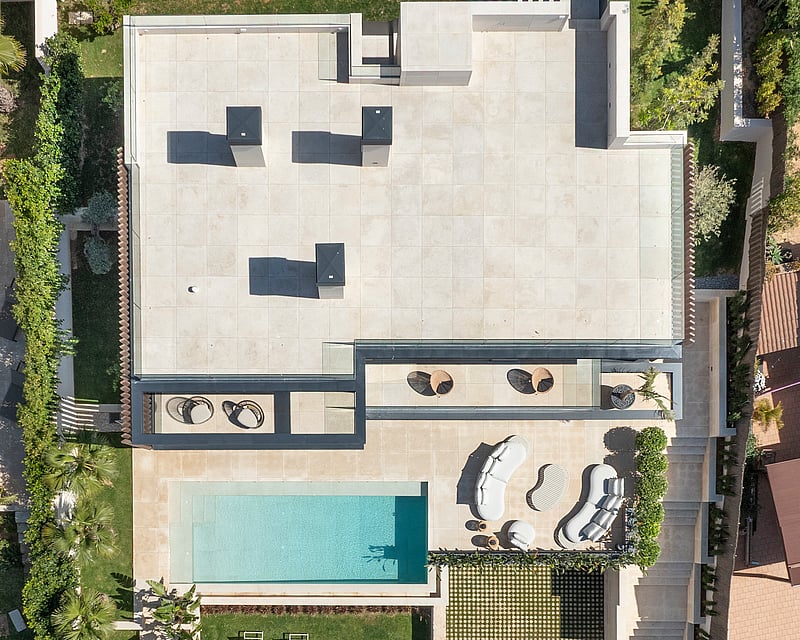 VILLA FALCO