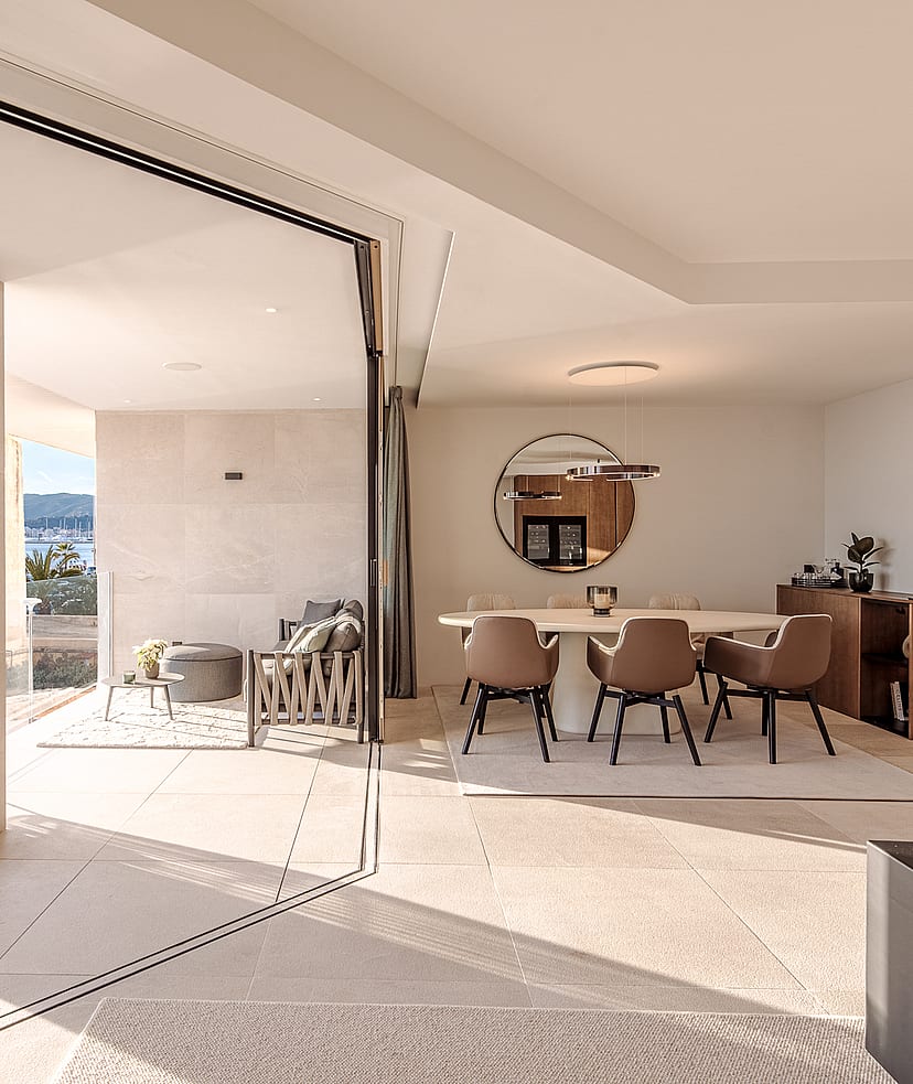 Open terraces indoor and outdoor of aparment in Portixol