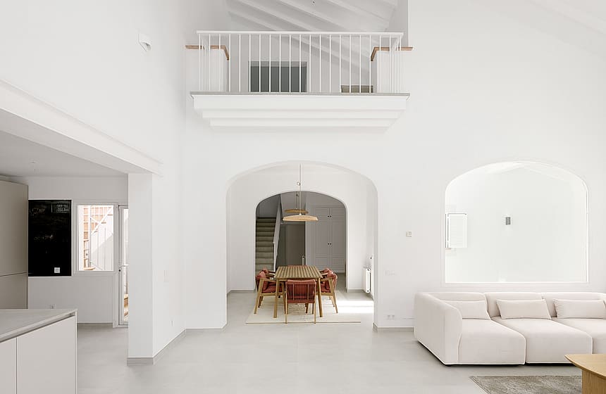 VILLA EN NOVA SANTA PONSA