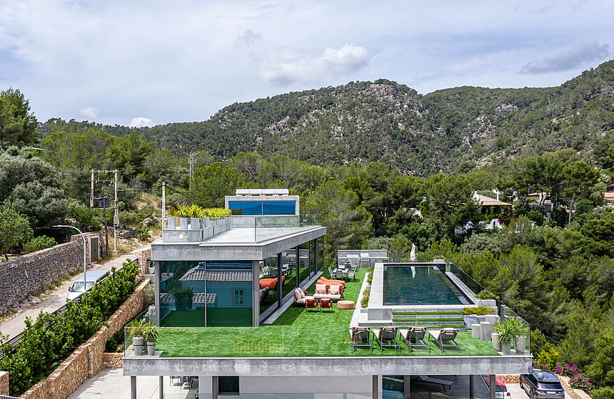 VILLA GENOVA