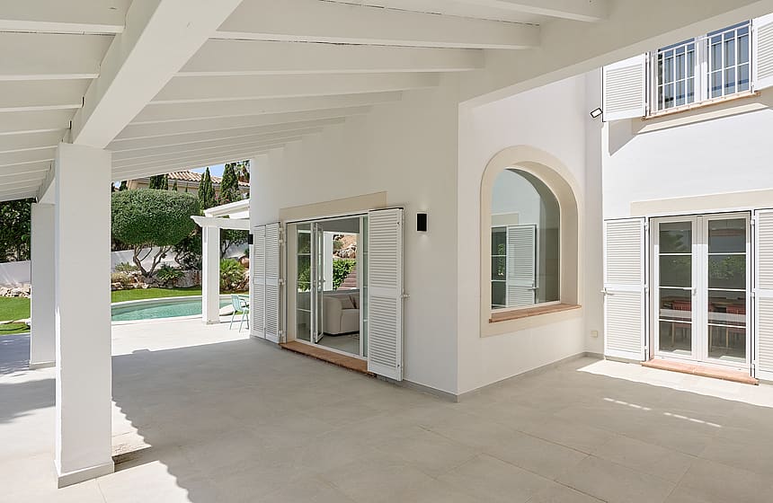 VILLA EN NOVA SANTA PONSA